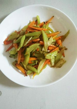 ブロコリーの茎は美味しいよ-レシピのメイン写真