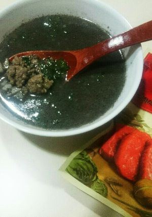 黒いスープ。ダシダで簡単黒ごま担々-レシピのメイン写真