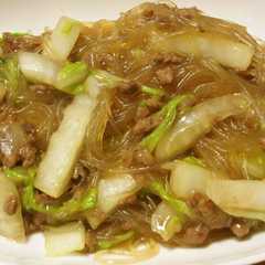รูปของ 白菜＆ひき肉の春雨炒め