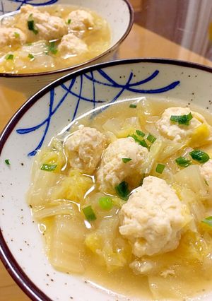 白菜と鶏団子のスープ-レシピのメイン写真