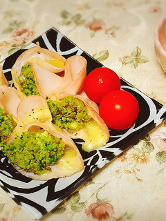 ハムとブロッコリーのカラフル巻き巻き♪-レシピのメイン写真