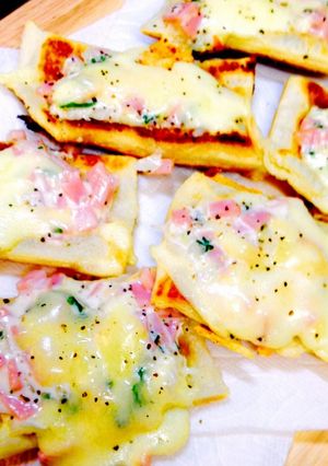 お酒のお供に簡単ミニピザパイ-レシピのメイン写真