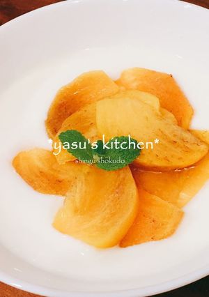 毎朝♪柿deはちみつヨーグルト-レシピのメイン写真