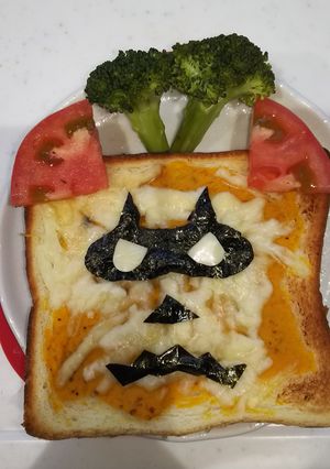ハロウィン★ネコ仮面カボチャトースト-レシピのメイン写真