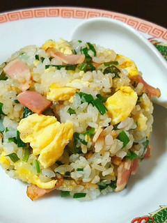 簡単☆美味! ニラたっぷり炒飯☺-レシピのメイン写真