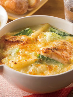 生秋鮭とチンゲン菜のマカロニグラタン-レシピのメイン写真
