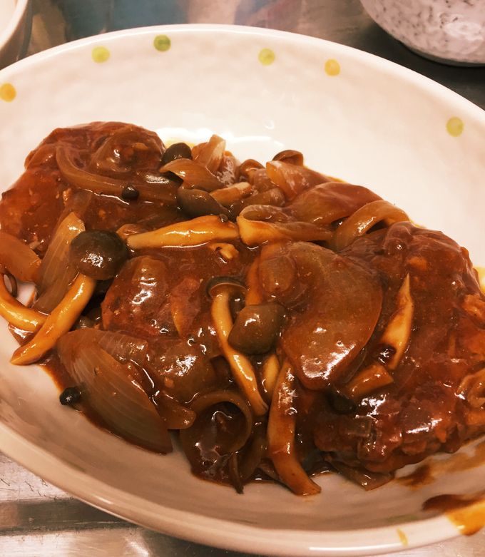 ハッシュドビーフの素で★煮込みハンバーグ-レシピのメイン写真