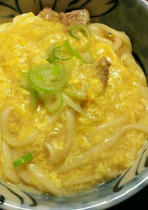 とろ～りあったか卵とじうどん♪-レシピのメイン写真