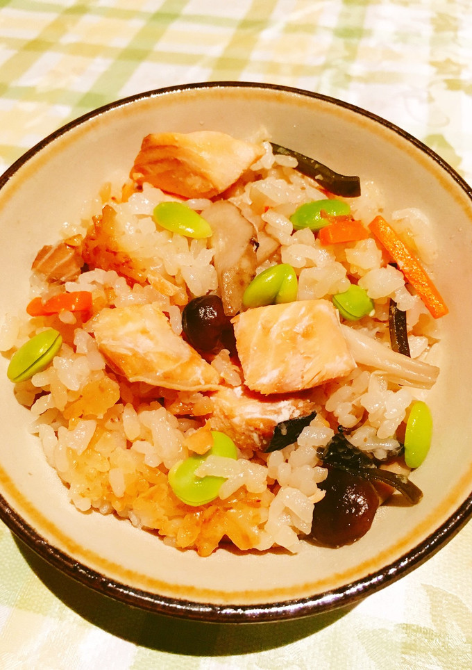 鮭と枝豆の炊き込みご飯-レシピのメイン写真
