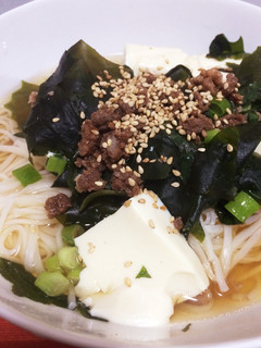簡単 あごだし香る豆腐そぼろうどん-レシピのメイン写真