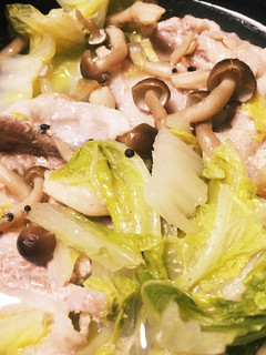 白菜 豚肉 きのこ 秋冬に美味しい煮物-レシピのメイン写真