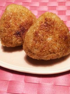 簡単!絶品!焼きおにぎりチーズおかか♫-レシピのメイン写真