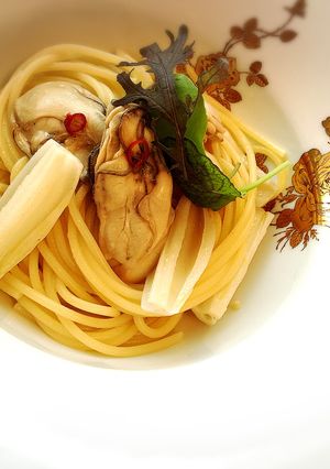 オイル漬けで♪牡蠣と蓮根のペペロンチーノ-レシピのメイン写真