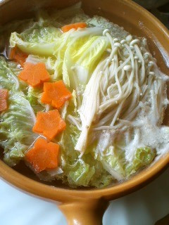 ダシダで豚肉と白菜のお鍋-レシピのメイン写真