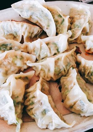 【定番】絶品！ニラとセロリの焼き餃子-レシピのメイン写真