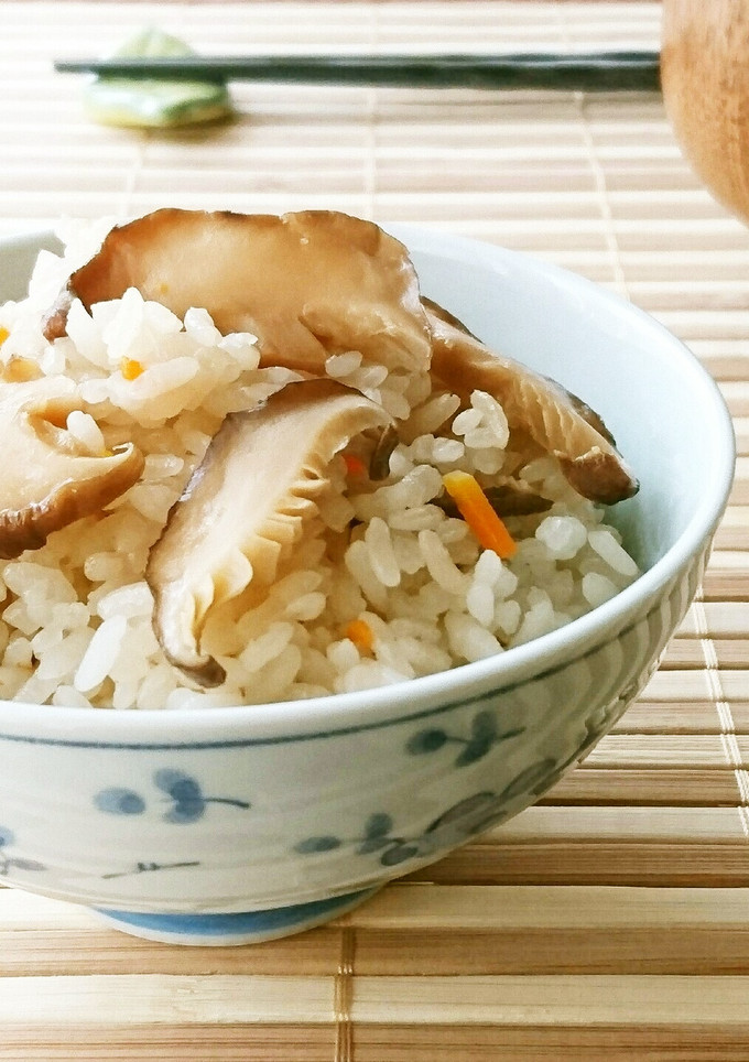 ダブル旨み♪干し椎茸の炊き込みご飯-レシピのメイン写真