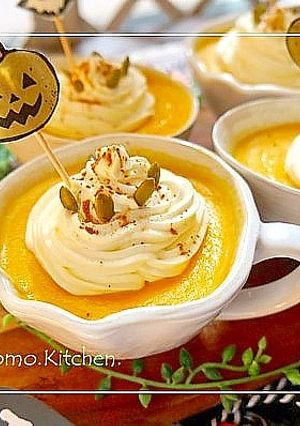 ハロウィン♪滑らか濃厚カボチャプリン-レシピのメイン写真
