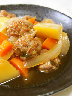 節約♪肉団子で肉じゃが煮♪-レシピのメイン写真