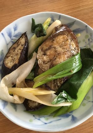 あごだしつゆで、 なすとネギの焼き和え-レシピのメイン写真