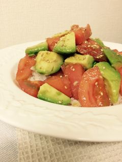 アボカドとまと丼-レシピのメイン写真