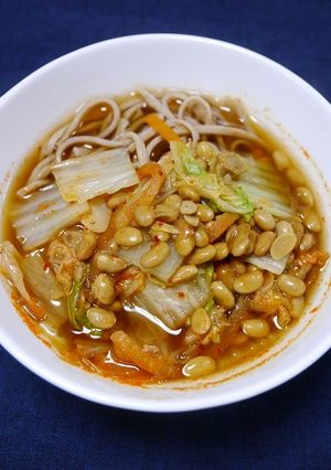 簡単！納豆キムチ蕎麦はじめました-レシピのメイン写真