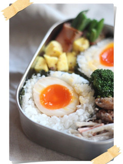 とろ~り味付き半熟卵のおにぎり-レシピのメイン写真