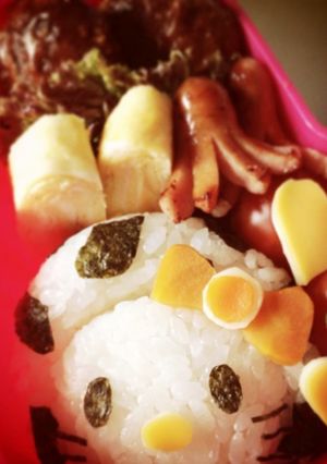 キャラ弁【牛の着ぐるみ♡キティちゃん】-レシピのメイン写真