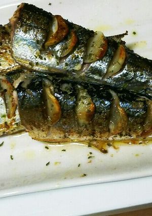 フライパンで簡単！ 秋刀魚のニンニク焼き-レシピのメイン写真