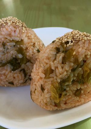☆博多辛子高菜 ケチャップ おにぎり-レシピのメイン写真