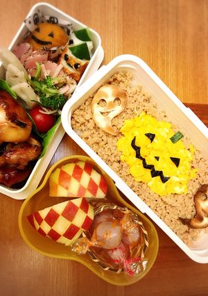 鶏そぼろで簡単ハロウィーンなお弁当-レシピのメイン写真