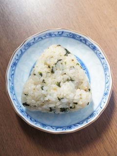 大葉味噌でおにぎり-レシピのメイン写真