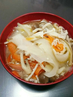 ピーラーで野菜たっぷりスープ-レシピのメイン写真