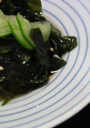 土佐酢で酢の物 （きゅうりとわかめ)-レシピのメイン写真