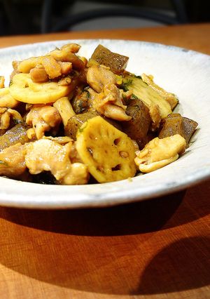 簡単レンコンとこんにゃくの鶏すき風テリ煮-レシピのメイン写真