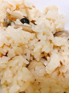 きのこの炊き込みご飯-レシピのメイン写真