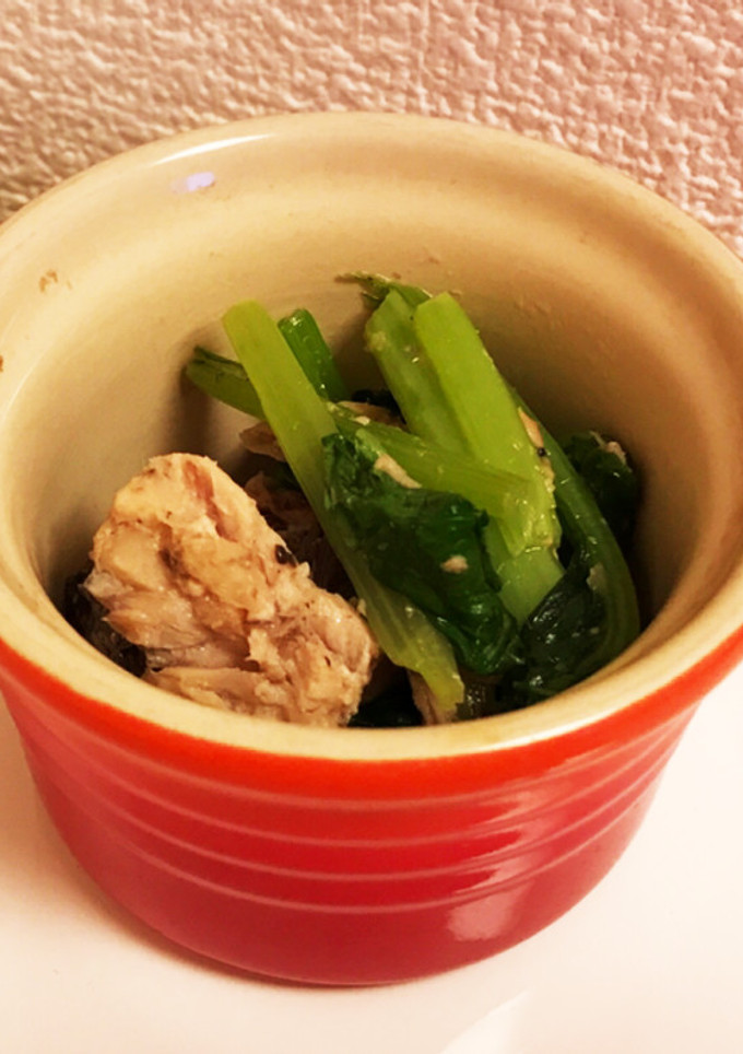 3分で完成！さばの水煮と小松菜の炒め物-レシピのメイン写真