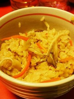 舞茸とにんじんの炊き込みご飯-レシピのメイン写真