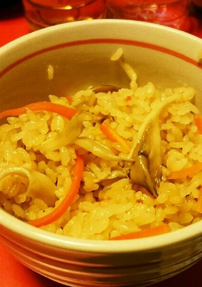 舞茸とにんじんの炊き込みご飯-レシピのメイン写真