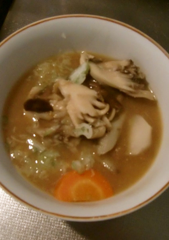 定番！３種のきのこと３種の根菜のお味噌汁-レシピのメイン写真