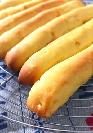 ふわふわ♬かぼちゃのスティックパン♡-レシピのメイン写真