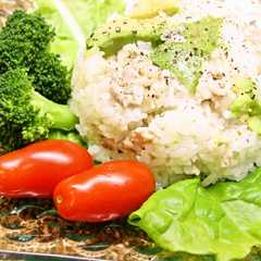 A picture of 炊飯器におまかせ！アボカドチキンライス♪.