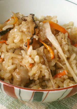 具がたっぷりでも失敗しない炊き込みご飯-レシピのメイン写真