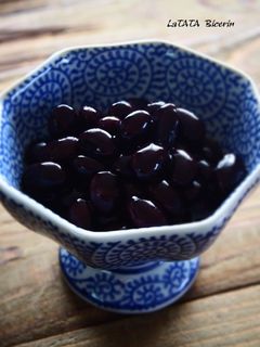 staub de 黒豆煮-レシピのメイン写真