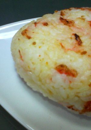 香ばしい❤チリマヨ桜えびの焼きおにぎり-レシピのメイン写真