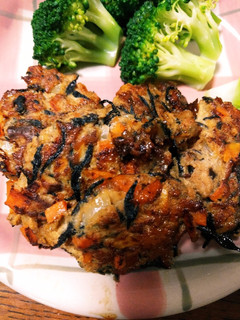 子供も喜ぶ!ひじき入り照り焼き団子-レシピのメイン写真