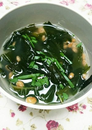 ダシダでわかめ納豆汁-レシピのメイン写真