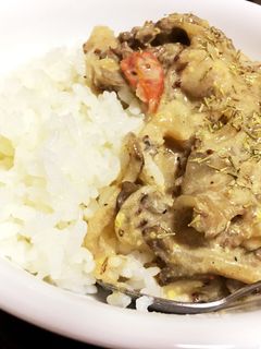 簡単ビーフストロガノフ-レシピのメイン写真