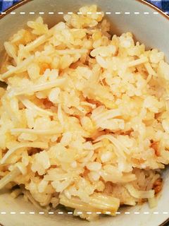 みそで簡単!えのきの炊き込みご飯-レシピのメイン写真