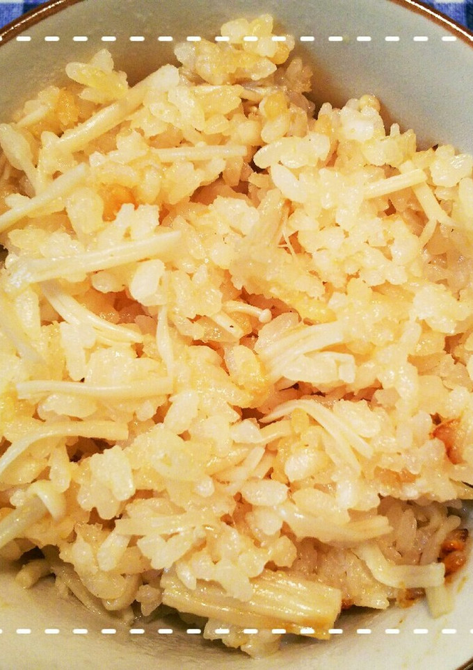 みそで簡単！えのきの炊き込みご飯-レシピのメイン写真
