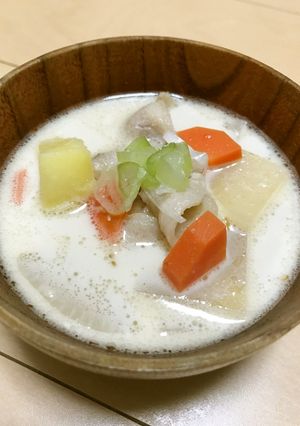 ミルク豚汁♪-レシピのメイン写真